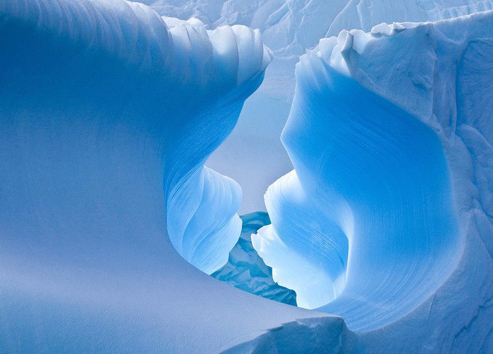 青氷洞窟 南極 あげてけ