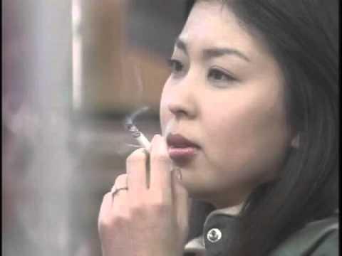 56人 実は喫煙者 タバコを吸う女性芸能人 女優 歌手 タレント まとめ