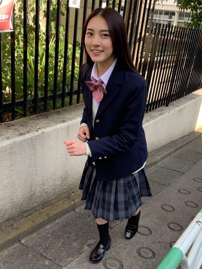 全力坂 より 走るポーズがかわいい久保田紗友 あげてけ