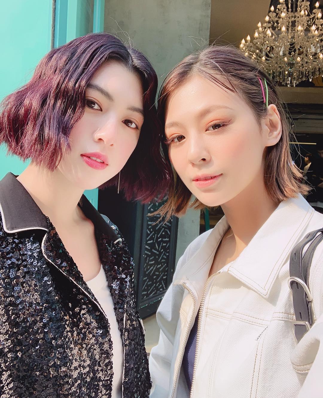 インスタグラムより 三吉彩花と西内まりやのツーショット画像in韓国 あげてけ