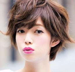 佐藤栞里のかわいい画像 インスタ Twitter 雑誌 髪型 私服 スタイル 画像50枚